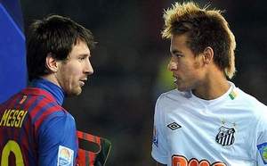 “Huyền thoại” Cruyff khuyên Barca bán Messi!