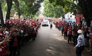 Arsenal sẽ đến Hà Nội sớm hơn dự kiến