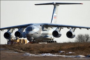 Nga công khai máy bay quân sự vận tải khổng lồ Il-476