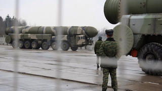 Lực lượng tên lửa Nga bất ngờ báo động