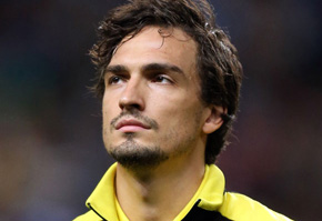 Hummels hứng thú với việc sang Barcelona