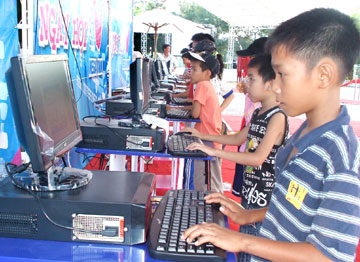Tiếp tục thúc đẩy viễn thông và Internet Việt Nam phát triển