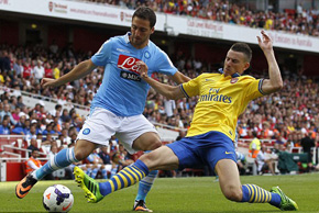 Emirates Cup: Arsenal hòa nghẹt thở với Napoli