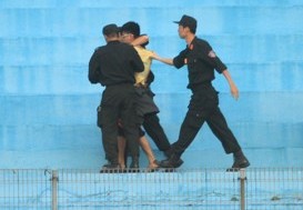  Sân Hàng Đẫy &quot;thở phào&quot; vì hỗn loạn đã không xảy ra