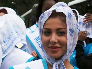 Hoa hậu Iraq lộ diện làm sửng sốt nhiều fan hâm mộ