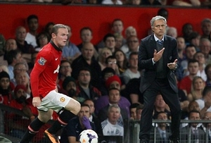 Mourinho ra tối hậu thư để Rooney rời MU