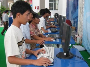 Hòa mạng miễn phí Internet tốc độ cao