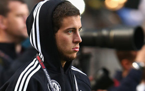 Hazard chấn thương, Chelsea lo lắng