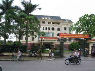 Nổ súng tại UBND Thái Bình: Hung thủ đã tự vẫn