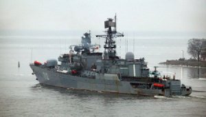 Hàng loạt tàu chiến Nga tiến đến sát Syria