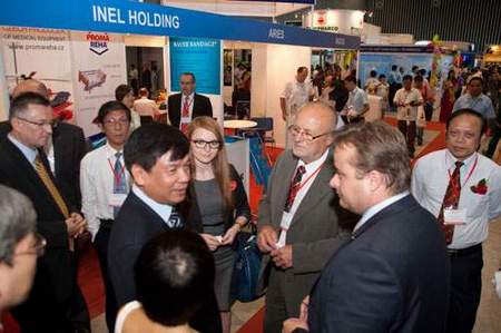 Hơn 400 doanh nghiệp dự Triển lãm Y tế Quốc tế Việt Nam