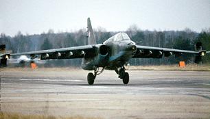 “Hung thần diệt tăng” Su-25 của Nga gặp nạn