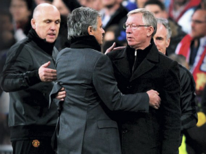 Mourinho từng tức điên vì bị Sir Alex &quot;bội ước&quot;?