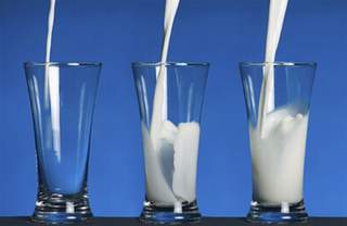 Sữa tươi tiệt trùng và sữa tiệt trùng có khác nhau?