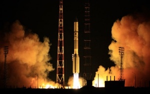 Nga giúp Mỹ phóng vệ tinh lên quỹ đạo