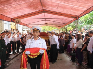 Trung úy Đinh Văn Nam: Mãi là tấm gương sáng bảo vệ chủ quyền biển đảo