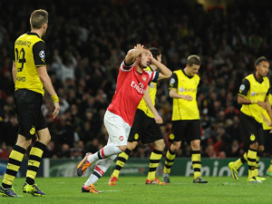 Thua Dortmund, Arsenal đối mặt “tử thần”!