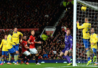 SVĐ Old Trafford: Man Utd 1 – 0 Arsenal: Van Persie &quot;nhấn chìm&quot; Arsenal tại Old Trafford