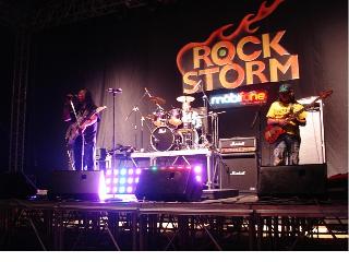 “Cháy cho khát vọng” cùng RockStorm 2013