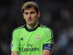 Casillas khiến Man City mừng hụt