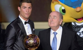 FIFA gian lận để C.Ronaldo đoạt Quả bóng Vàng?