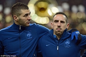 Benzema, Ribery lại ra tòa vì mua dâm gái trẻ!