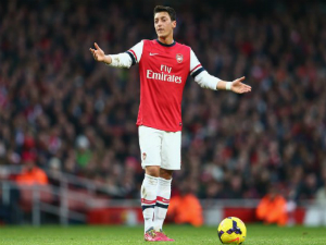 Arsenal mất Ozil trong 4 trận “tử chiến”