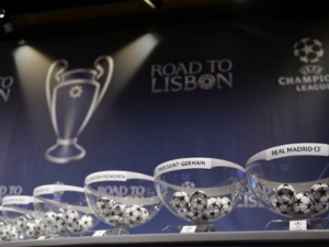 M.U giúp tứ kết Champions League đi vào lịch sử