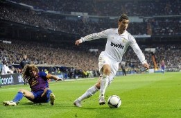 Real Madrid - Barcelona: Cuộc đối đầu tỷ Euro