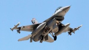 F-16 của Thổ Nhĩ Kỳ bắn hạ chiến đấu cơ Syria