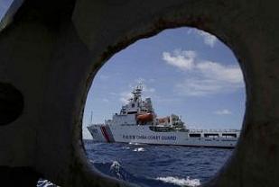 Trung Quốc điếng người vì đòn thách thức ở Biển Đông