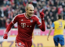 Robben vẫn 'sợ' Man Utd