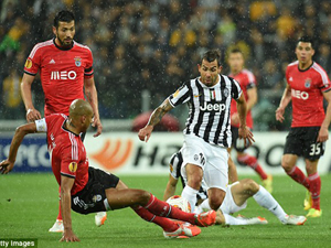 Công tệ, Juventus vỡ mộng Europa League