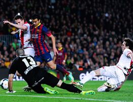 Barcelona - Getafe: Rút ngắn khoảng cách