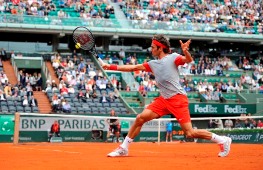 Vòng 1 Roland Garros: Federer chiến thắng dễ dàng