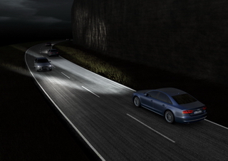 Công nghệ cao của xe sang Audi A8L