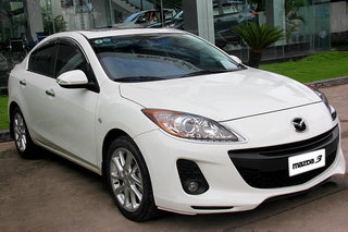 Mazda3- sedan tầm trung đáng chọn