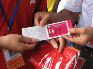 Thẻ hiến máu thông minh lần đầu tiên được áp dụng tại Việt Nam
