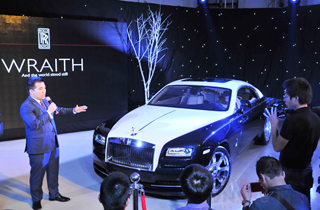 Rolls-Royce Wraith 18 tỷ về Việt Nam