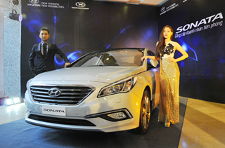 Hyundai Sonata 2015 giá 1,06 tỷ tại Việt Nam