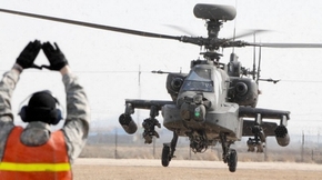 Mỹ lần đầu tung &quot;sát thủ&quot; Apache xuống đầu IS