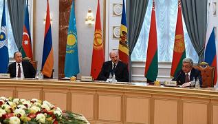 “Thất lễ”, Tổng thống Ukraine bị ghẻ lạnh