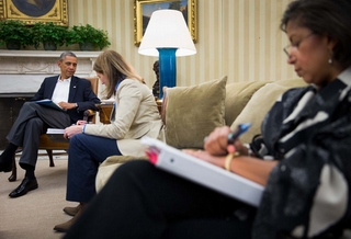 Tổng thống Obama bắt đầu phát hoảng vì Ebola?