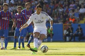 C.Ronaldo tiếp tục lập kỷ lục tại La Liga