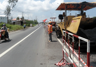 Đình chỉ chức vụ Phó tổng Giám đốc PMU1