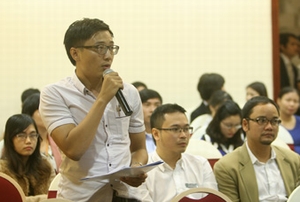  Phóng viên “chất vấn” về Nhân tài Đất Việt 2014