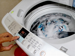 Ẩn họa khó lường khi dùng máy giặt không đúng cách