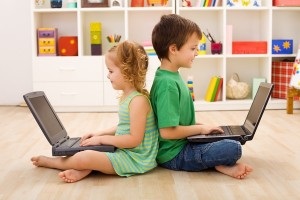 Máy tính có tốt cho trẻ em ?