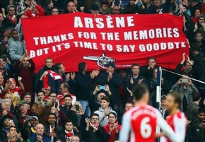 Bị CĐV ghẻ lạnh, Wenger vẫn quyết sống chết cùng Arsenal