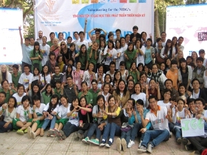 Hơn 1000 tình nguyện viên Australia sang hỗ trợ Việt Nam